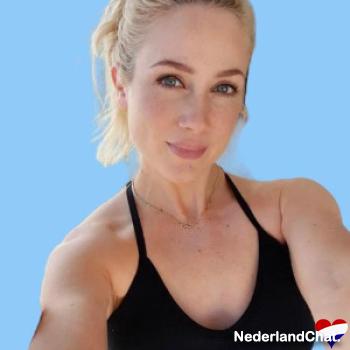 muriel6767 spoofed photo banned on nederland-chat.nl
