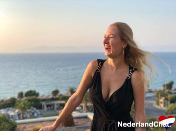 elvira127 - date a Dutch, 100% free elvira127