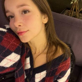 chloe12